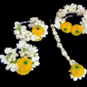 Flower jewellery in bhilwara,bridal jewellery in bhilwara,home delivery shop for flower jewellery in bhilwara,flower jewellery set in bhilwara,flower jewellery online in bhilwara,flower jewellery for baby shower,flower jewellery for haldi in bhilwara,flower jewellery for mehndi in bhilwara